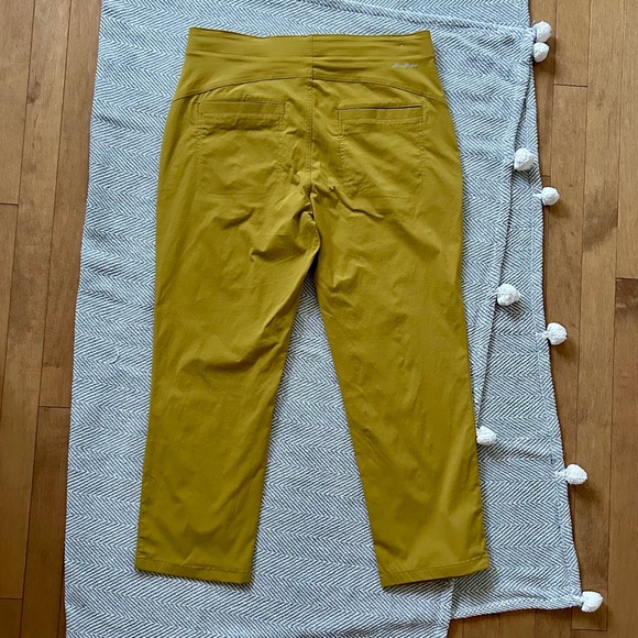 Eddie Bauer⎪Women's Horizon High-Rise Cropped Pants - Picture 5 of 10
